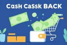 Ilustrasi promo cashback dengan uang kembali ke dompet digital